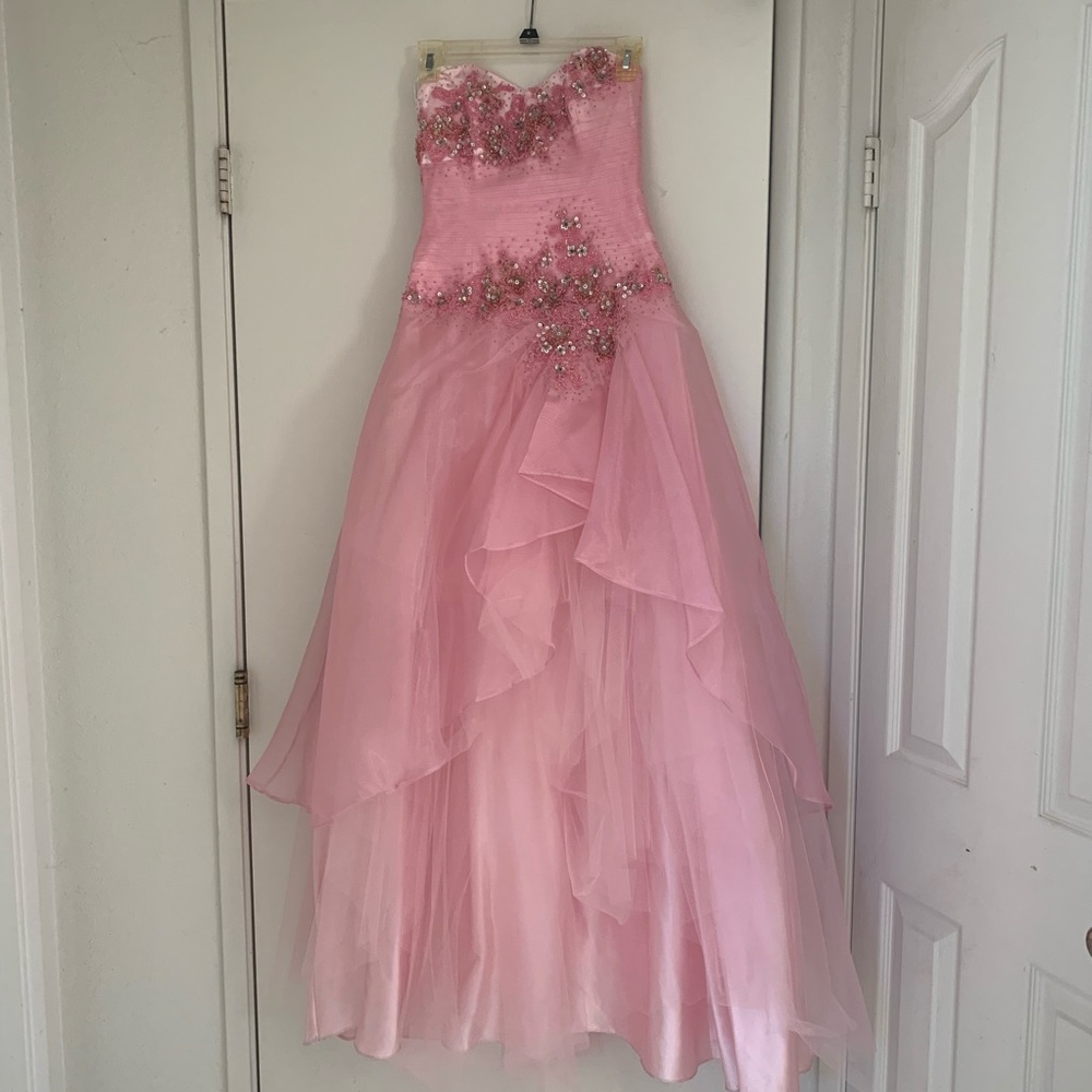 Pink dress